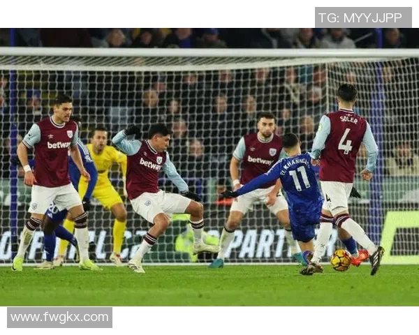 不莱顿与莱斯特城的激烈对决谁能在英超赛场上笑到最后 不莱顿与莱斯特城的激烈对决谁能在英超赛场上笑到最后